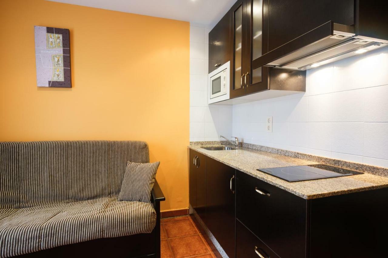 Apartamentos De Herminia Manzaneda  Kültér fotó