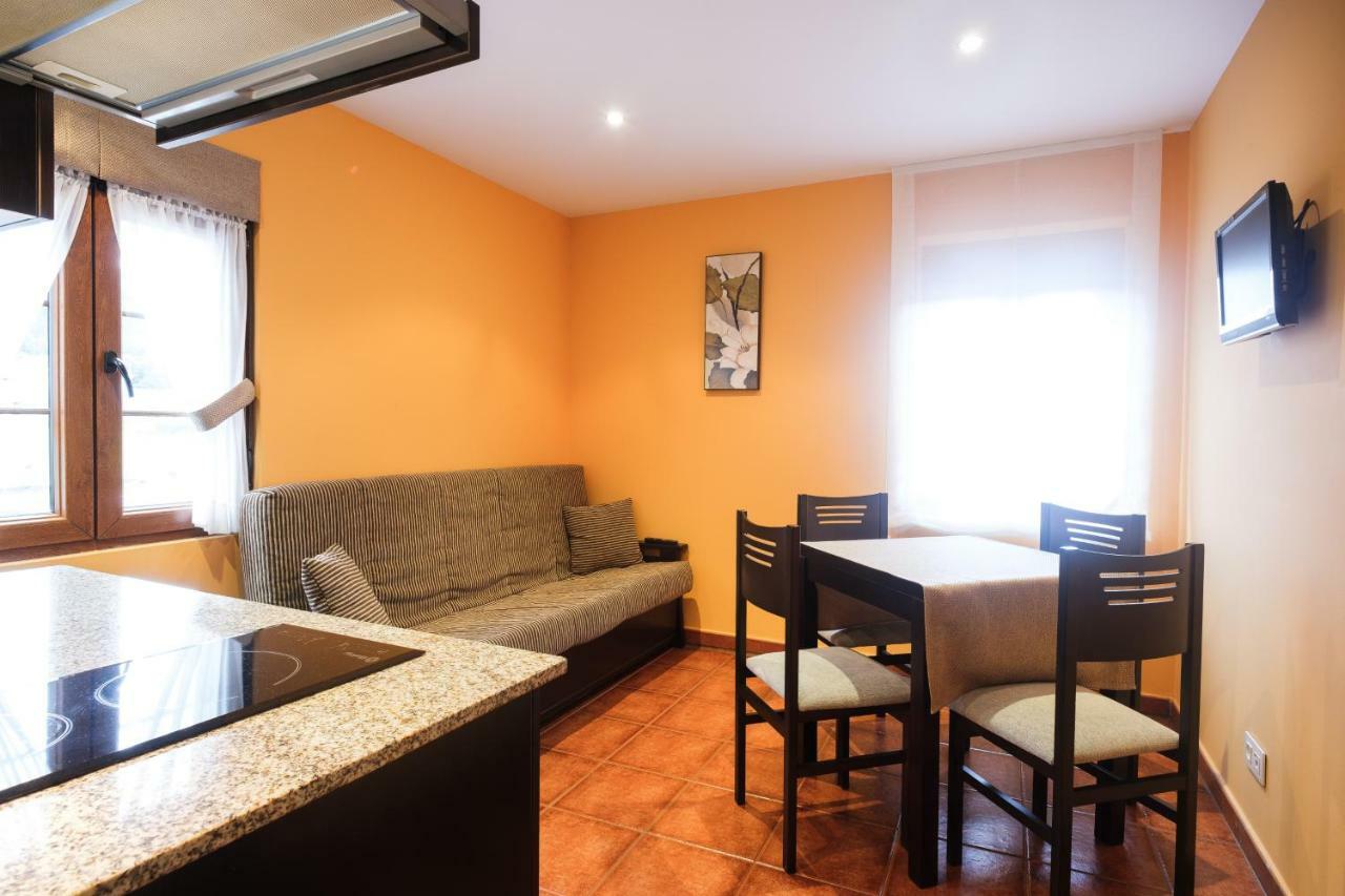 Apartamentos De Herminia Manzaneda  Kültér fotó