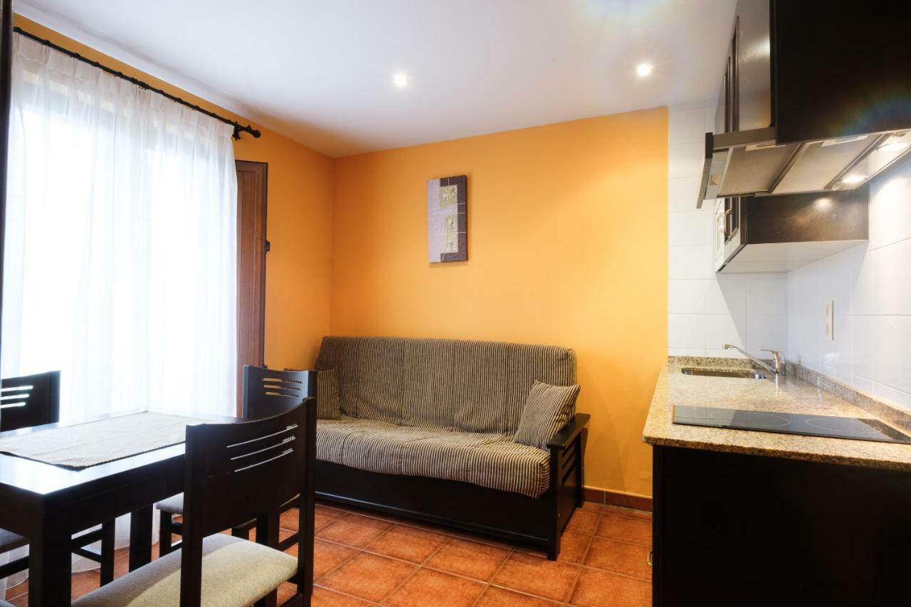 Apartamentos De Herminia Manzaneda  Kültér fotó