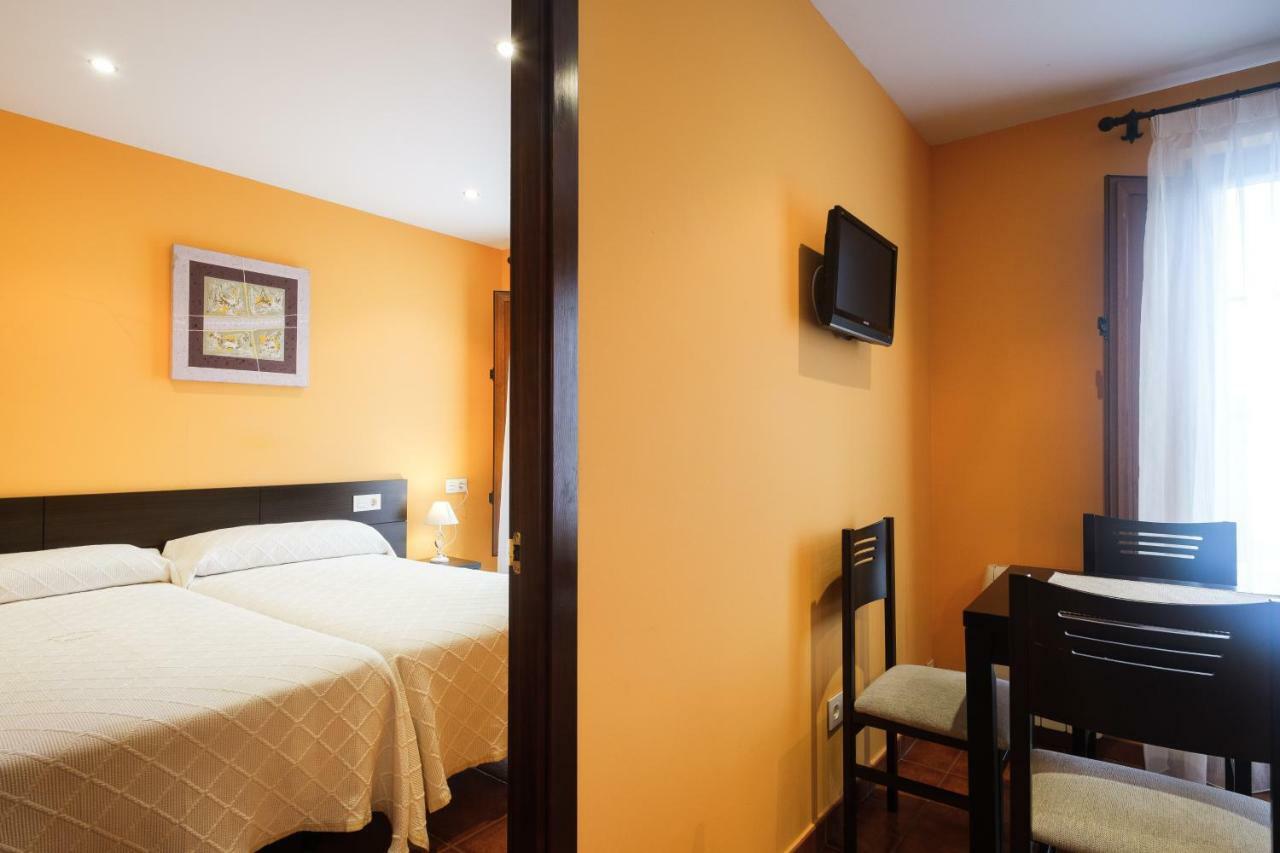 Apartamentos De Herminia Manzaneda  Kültér fotó