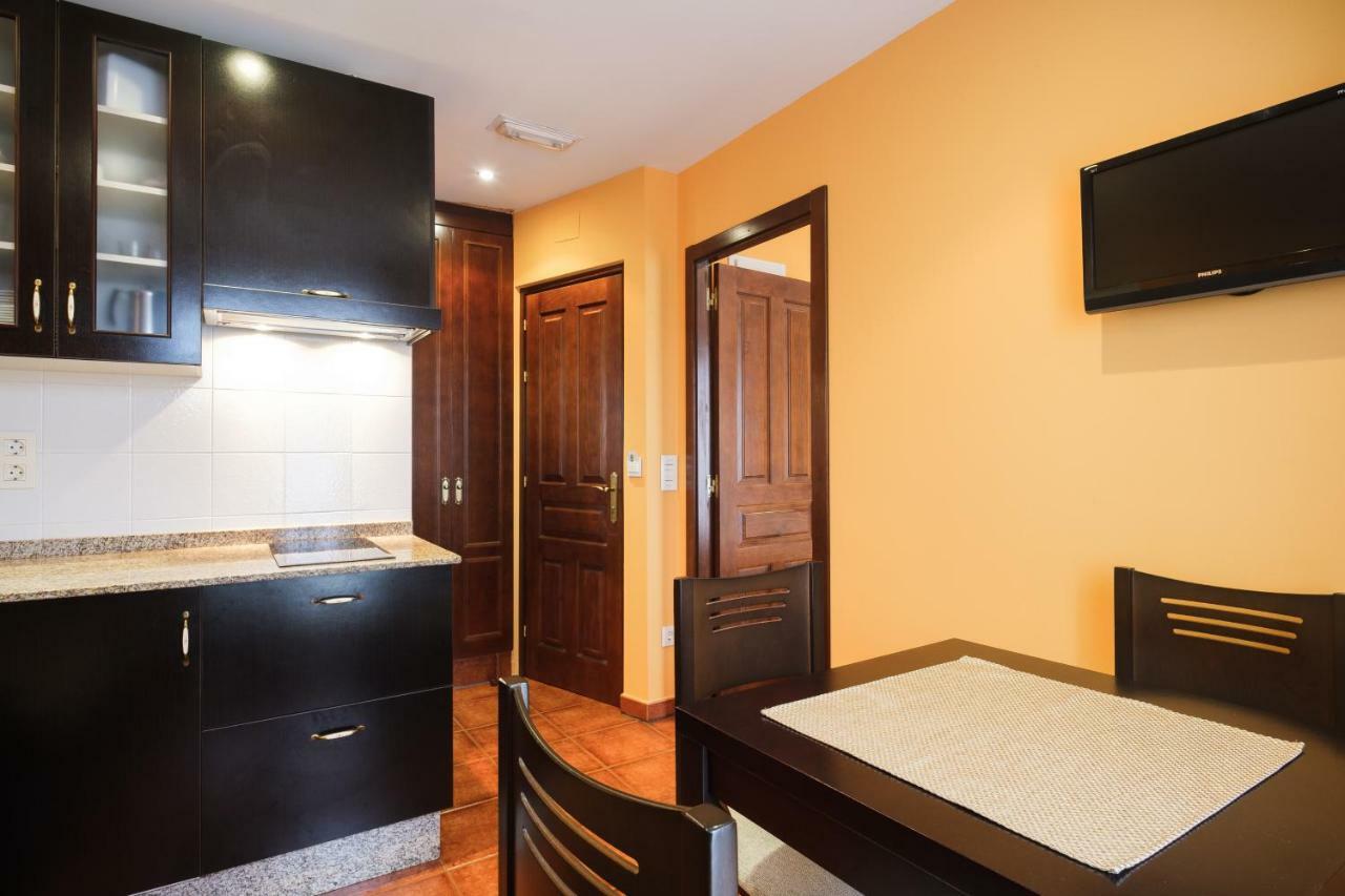 Apartamentos De Herminia Manzaneda  Kültér fotó