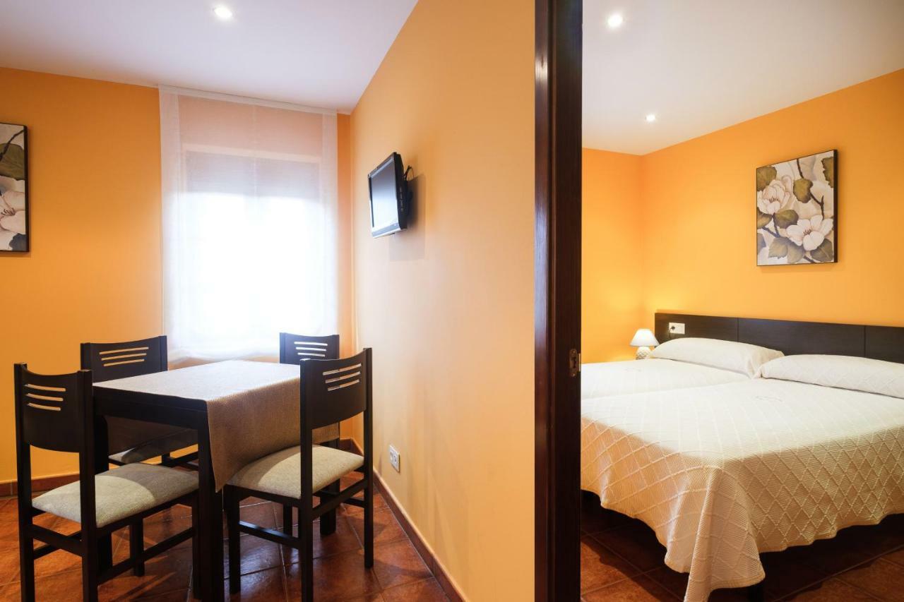 Apartamentos De Herminia Manzaneda  Kültér fotó